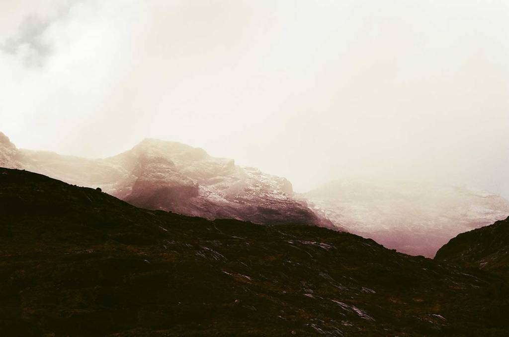 Dora Kontha, mountain landscape photography, 35mm photography, 겨울 풍경 사진, aesthetic landscape photos, fine art landscape photography, 桜 風景, landschapsfotografie