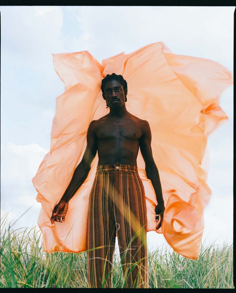 Myles Loftin, black photographer, black experience, black identity, marginalized individuals, artist of color, black artist, black representation, disability artist, tumblr photographer, queer artist, queer photographer, gay photographer, 
흑인 사진 작가, 흑인 경험, 흑인 정체성, 소외된 개인, 유색인종 예술가, 흑인 예술가, 흑인 대표, 장애 예술가, 텀블러 사진 작가, 퀴어 아티스트, 퀴어 사진 작가, 게이 사진 작가, черный фотограф, опыт чернокожих, идентичность чернокожих, маргинализованные люди, художник цвета, художник чернокожих, репрезентация черных, художник-инвалид, фотограф tumblr, квир-художник, квир-фотограф, фотограф-гей, 黑人摄影师、黑人体验、黑人身份、边缘化个体、有色人种艺术家、黑人艺术家、黑人代表、残疾艺术家、tumblr 摄影师、酷儿艺术家、酷儿摄影师、同性恋摄影师, schwarzer fotograf, schwarze erfahrung, schwarze identität, marginalisierte menschen, künstler der farbe, schwarzer künstler, schwarze darstellung, behinderter künstler, tumblr-fotograf, queerer künstler, queerer fotograf, schwuler fotograf,