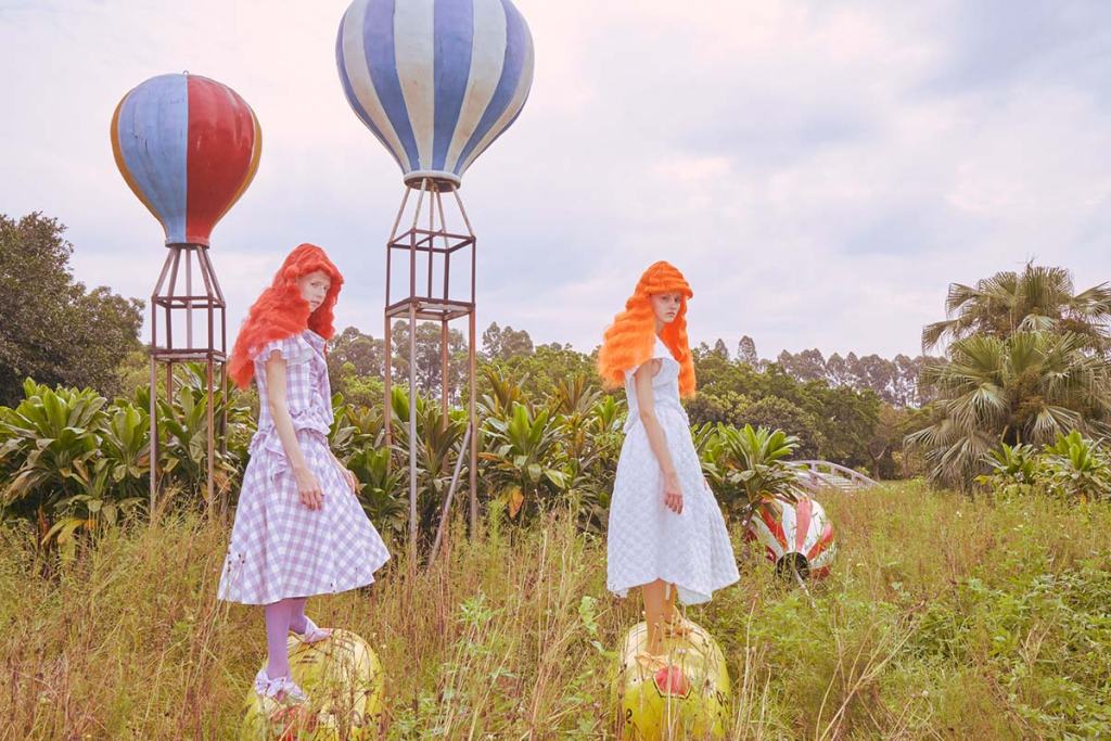 Sinsing Chow, twins editorial, twins photography, fashion editorial, asian photographer, twin models, abstract fashion, utopian garden, zwillingsfotografie, moderedaktion, asiatischer fotograf, zwillingsmodelle, abstrakte mode, utopischer garten, 双胞胎时尚社论，双胞胎摄影，时尚社论，亚洲摄影师，双胞胎模特，抽象时尚，乌托邦花园, редакционная статья о моде близнецов, фотография близнецов, редакционная статья о моде, азиатский фотограф, модели-близнецы, абстрактная мода, утопический сад, 쌍둥이 패션 사설, 쌍둥이 사진, 패션 사설, 아시아 사진 작가, 쌍둥이 모델, 추상 패션, 유토피아 정원, 