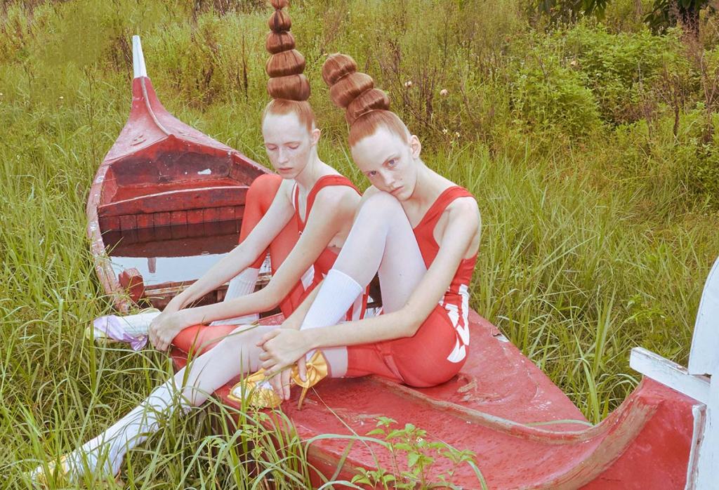 Sinsing Chow, twins editorial, twins photography, fashion editorial, asian photographer, twin models, abstract fashion, utopian garden, zwillingsfotografie, moderedaktion, asiatischer fotograf, zwillingsmodelle, abstrakte mode, utopischer garten, 双胞胎时尚社论，双胞胎摄影，时尚社论，亚洲摄影师，双胞胎模特，抽象时尚，乌托邦花园, редакционная статья о моде близнецов, фотография близнецов, редакционная статья о моде, азиатский фотограф, модели-близнецы, абстрактная мода, утопический сад, 쌍둥이 패션 사설, 쌍둥이 사진, 패션 사설, 아시아 사진 작가, 쌍둥이 모델, 추상 패션, 유토피아 정원, 